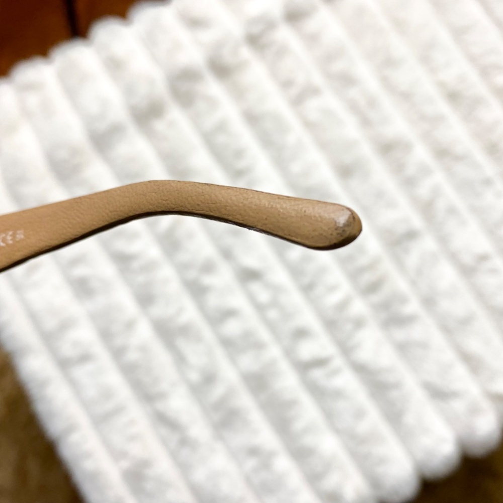 CHANEL Vintage Logo Quilted Sunglasses - Picture 9 of 9